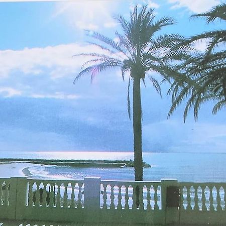 Lux. Frontbeach-Terrace. 5 Pools.Tv. 2 A.C.Netflix ベナルマデナ エクステリア 写真