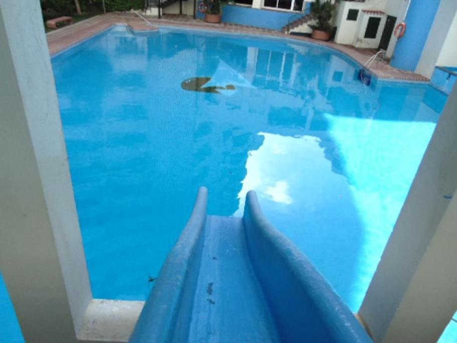 Lux. Frontbeach-Terrace. 5 Pools.Tv. 2 A.C.Netflix ベナルマデナ エクステリア 写真